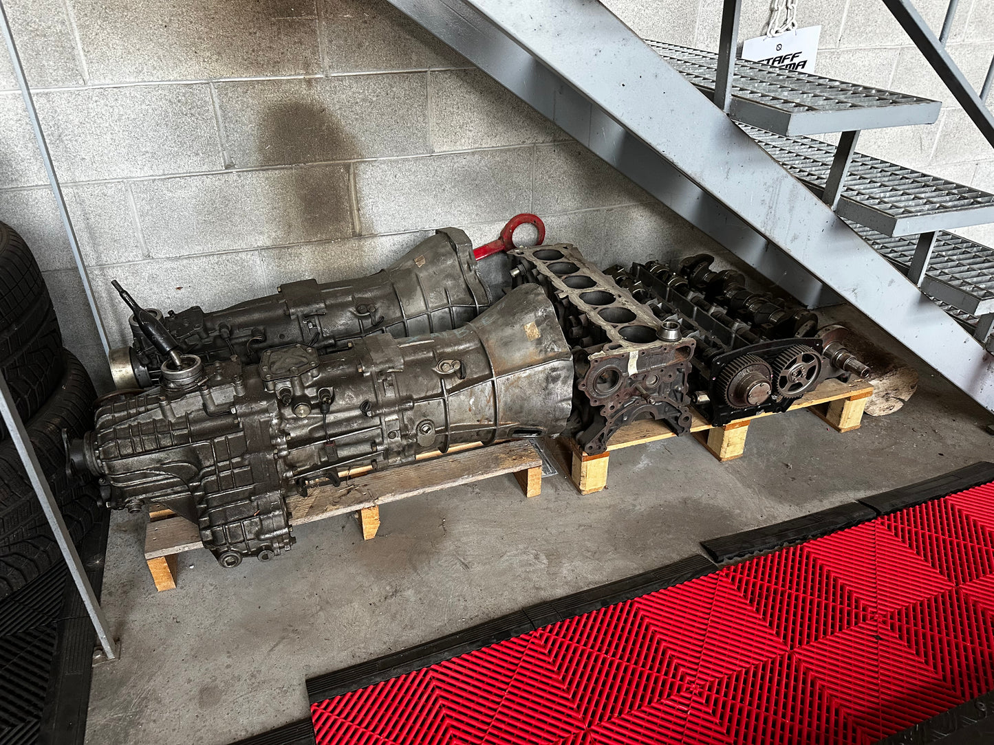 NISSAN Skyline R33 GTS-T