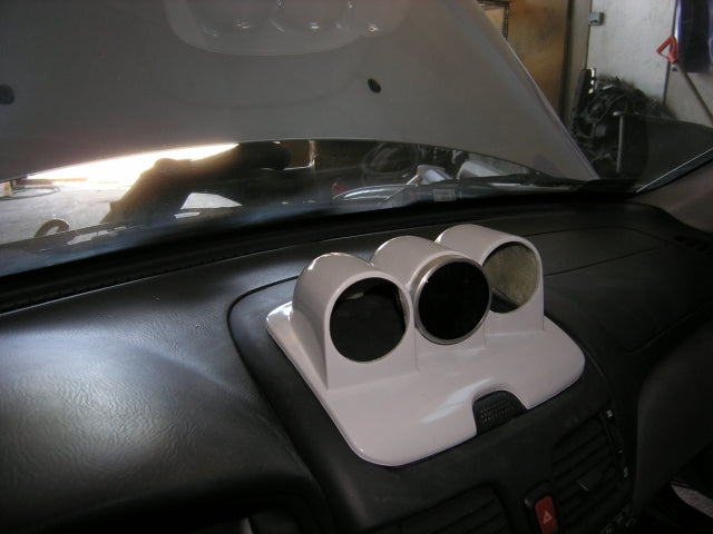 Nissan Almera N15/N16 HB Triple Gauge Pillar Pod