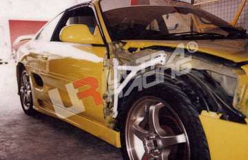 Toyota MR2 SW20 UltraRacing 3-Point Fender Brackets