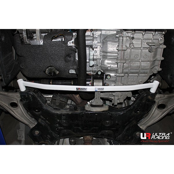 Hyundai i40 SW 11+ UltraRacing 2-Point Front Lower Brace
