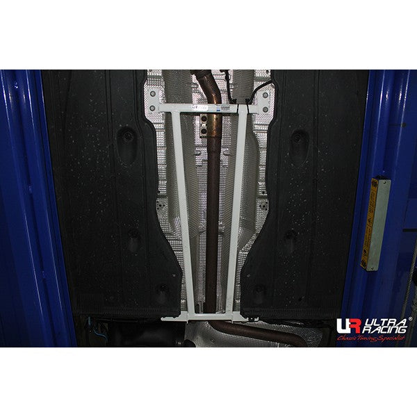VW Golf 7 2.0TDI UltraRacing 4-Point Mid Lower Brace 2687