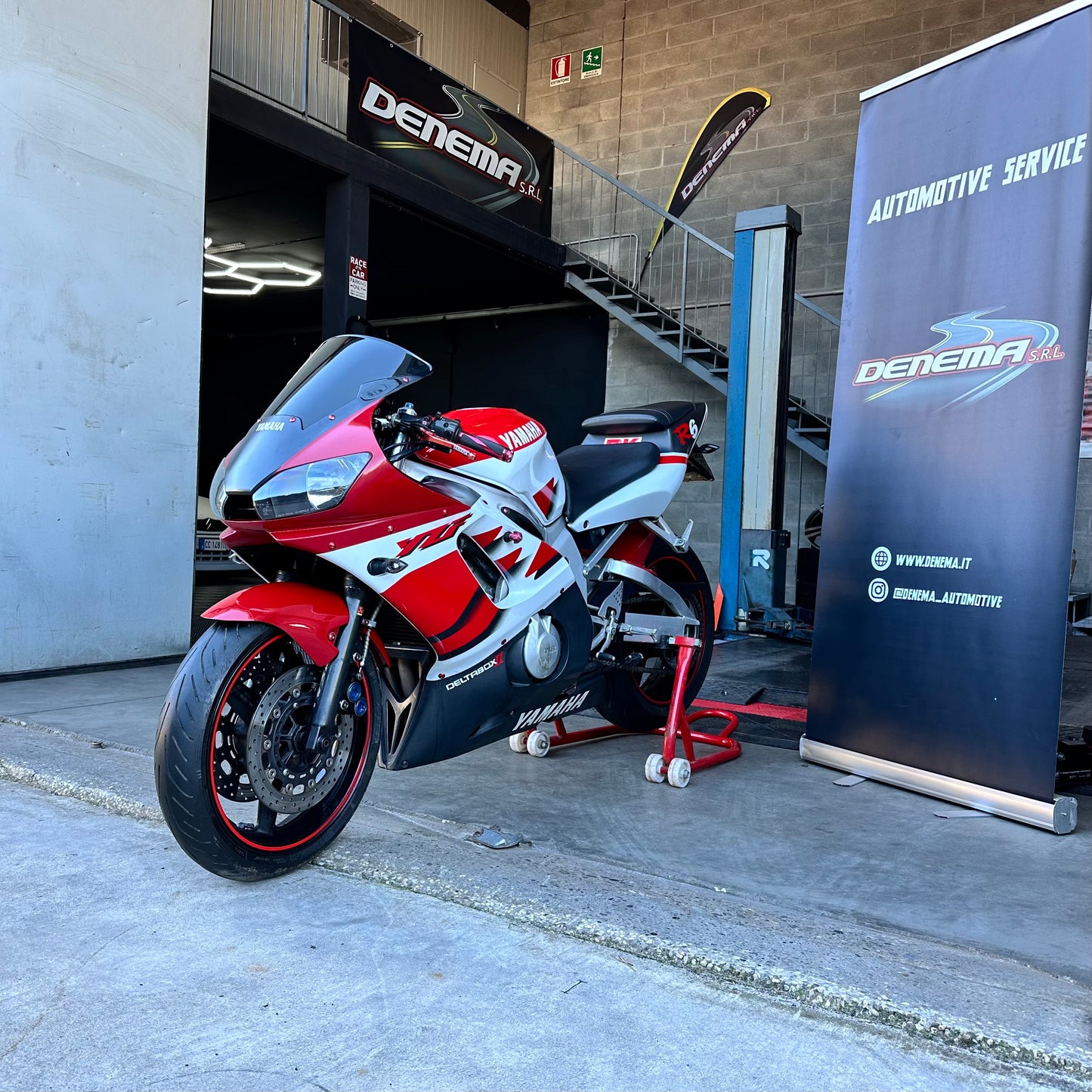Yamaha YZF R6 [VENDUTA]