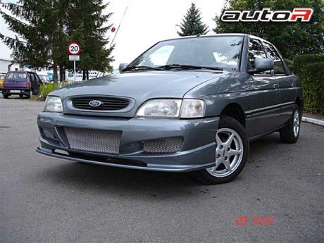 Ford Escort 95-98 4D Frontbumper Blade