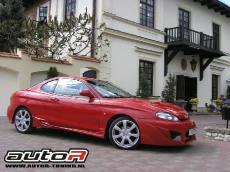 Hyundai Coupe 96-99 Sideskirts Night Rider