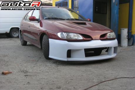 Renault Megane 95-99 3D Frontbumper Enjoy