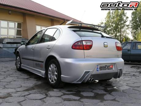 Seat Leon 99+ Rearbumper Lost Boy