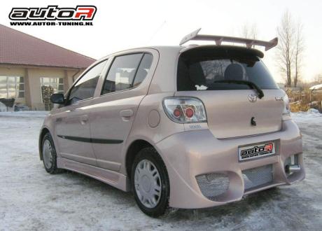 Toyota Yaris 99-03 Rearbumper Ant
