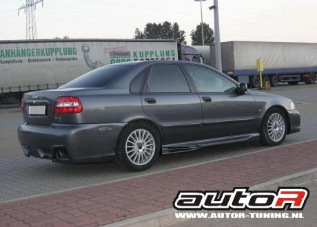 Volvo S40 99-03 Sideskirts Challenge