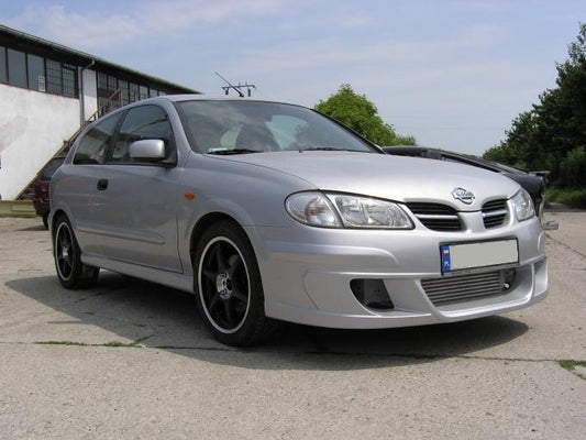 Nissan Almera N16 HB Frontbumper type Clean