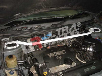 Kia Carnival 98-05 UltraRacing 2-Point Front Upper Strutbar