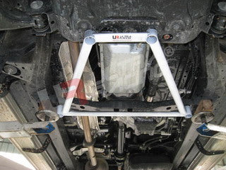 Toyota Hilux Vigo 05+ UltraRacing 4-Point Front H-Brace 825