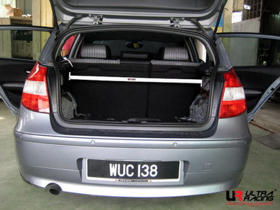 BMW 1 04-11 E87 120/130 UltraRacing Rear Upper Strutbar