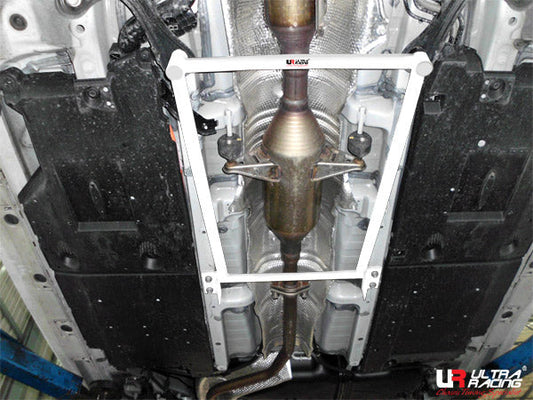 Toyota Prius XW30 10+ UltraRacing Rear Sway Bar 19mm