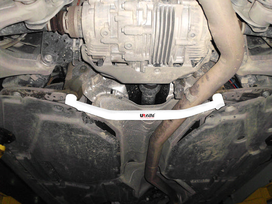 BMW X6 E71 3.0T 08+ UltraRacing 2-Point Rear Lower Tiebar