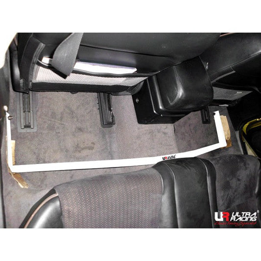 Nissan Skyline V35 2.5 01+ Ultra-R 2-Point Room Bar