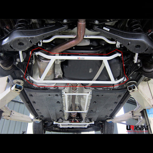 VW Golf 6 2.0 12+ UltraRacing 4P Rear Lower Bar 1965