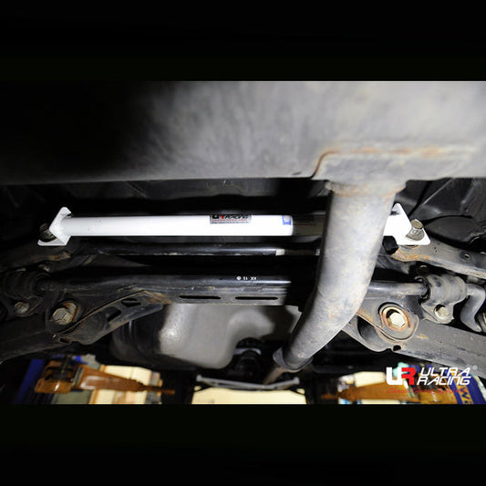 Kia Sportage 10+ 2.0D UltraRacing 2P Rear Lower Bar 2285