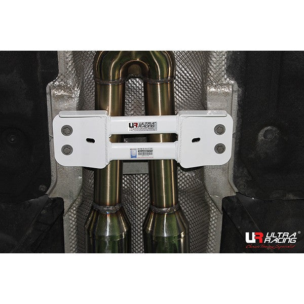 BMW M3 E92 07-13 UltraRacing 2-Point Mid Lower Brace 2760