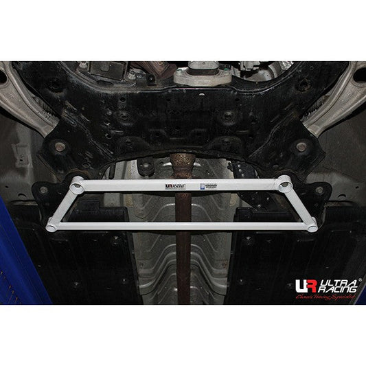 Hyundai i40 SW 11+ UltraRacing 4-Point Front Lower Brace
