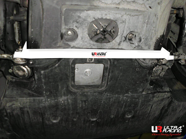 BMW E39 M5 Ultra Racing Front Lower Bar 3062