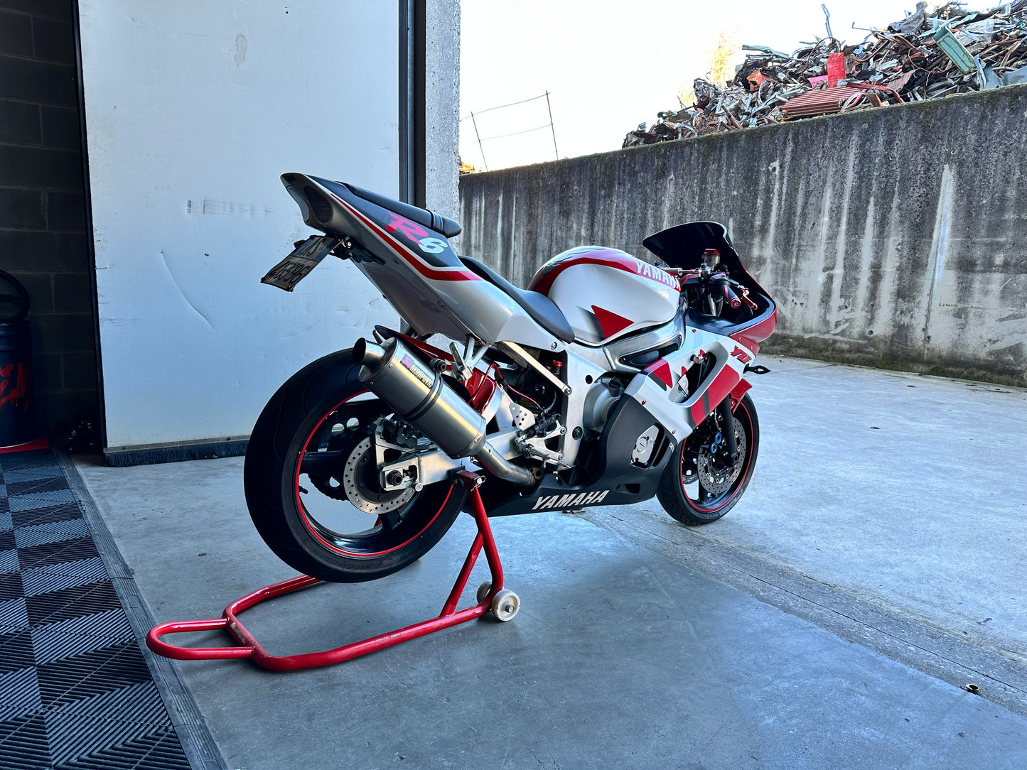Yamaha YZF R6 [VENDUTA]