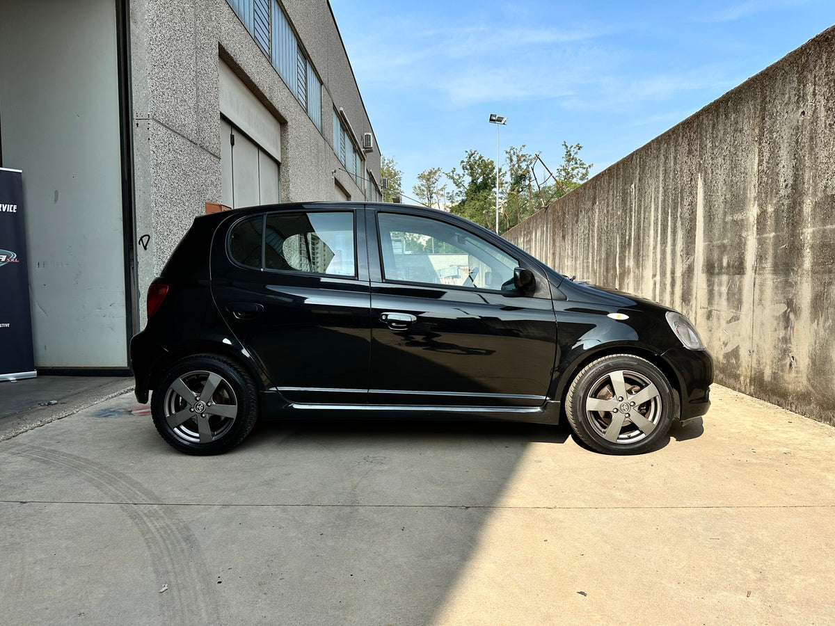 TOYOTA YARIS TS SPORT 1.5i 16V VVT-I