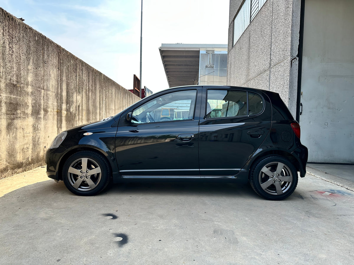 TOYOTA YARIS TS SPORT 1.5i 16V VVT-I