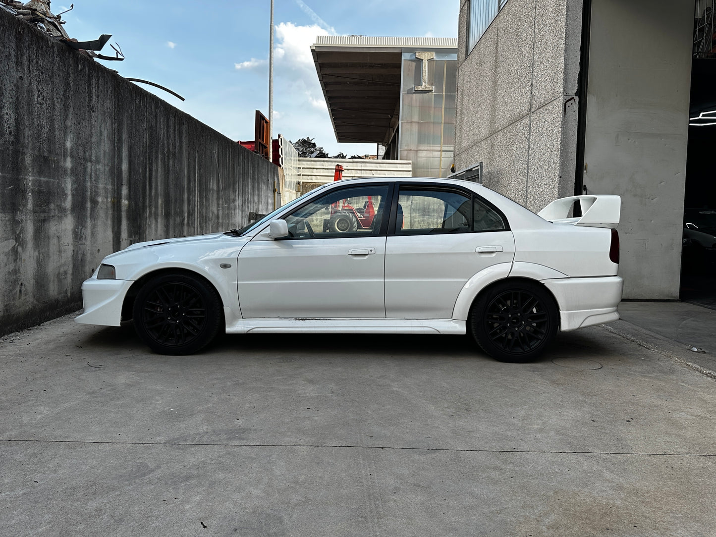 Mitsubishi Lancer Evolution VI JDM