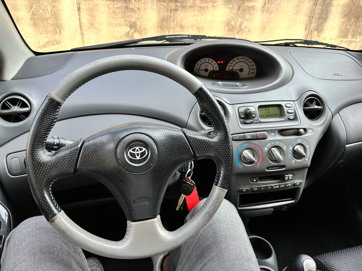 TOYOTA YARIS TS SPORT 1.5i 16V VVT-I