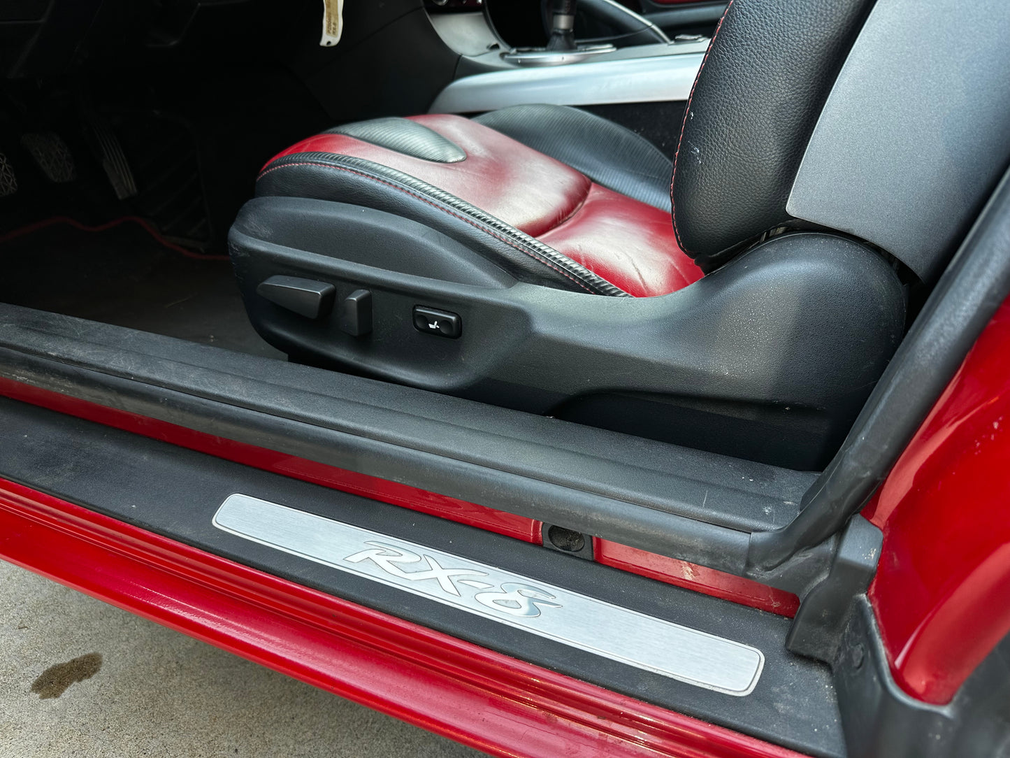 Mazda RX8 Velocity Red