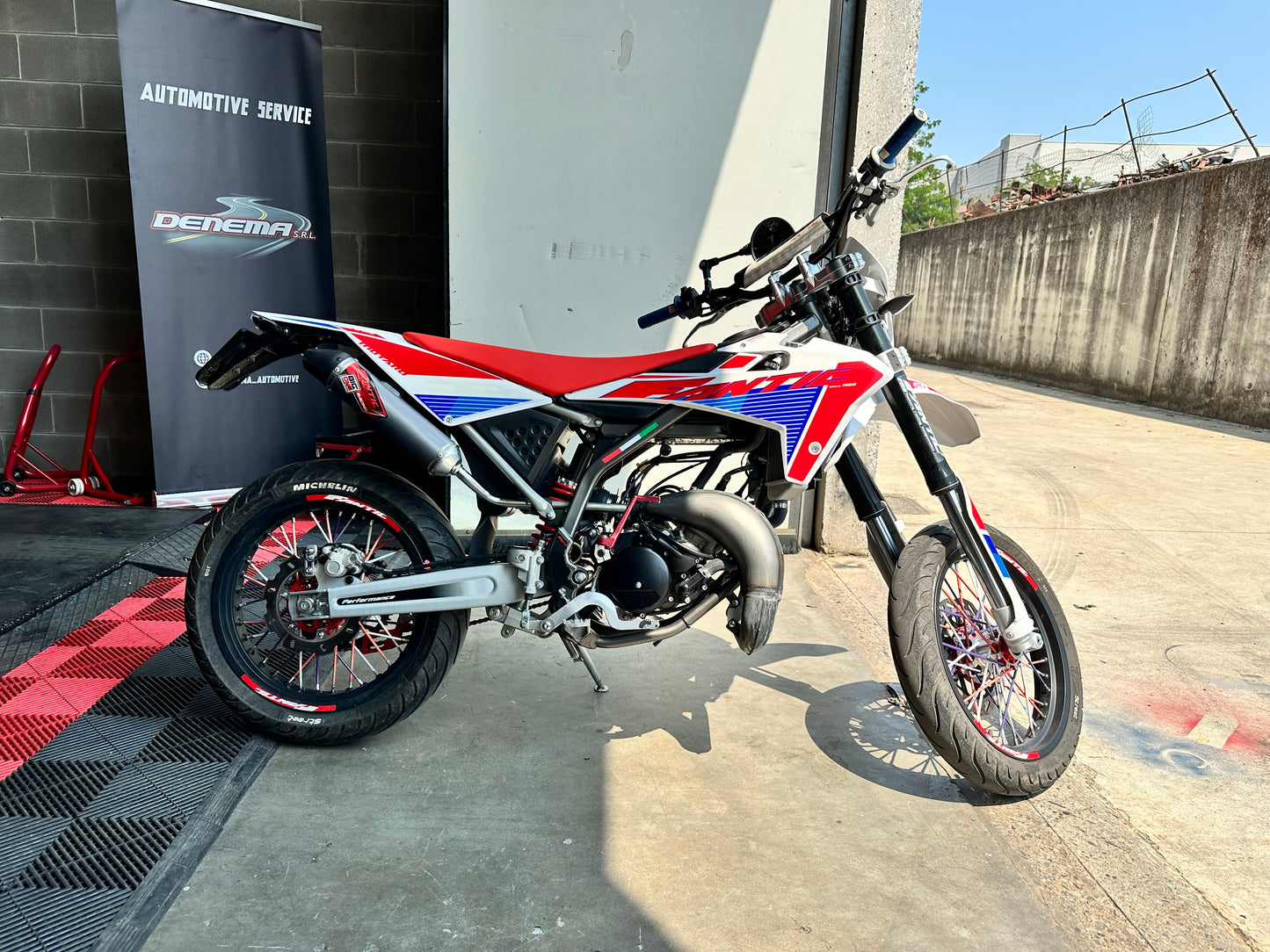 FANTIC 50 MOTARD