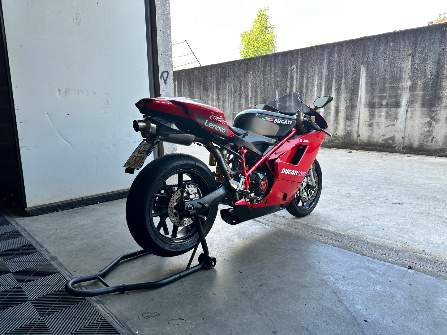 DUCATI 749 V2 Testastretta (Restyling 1098)